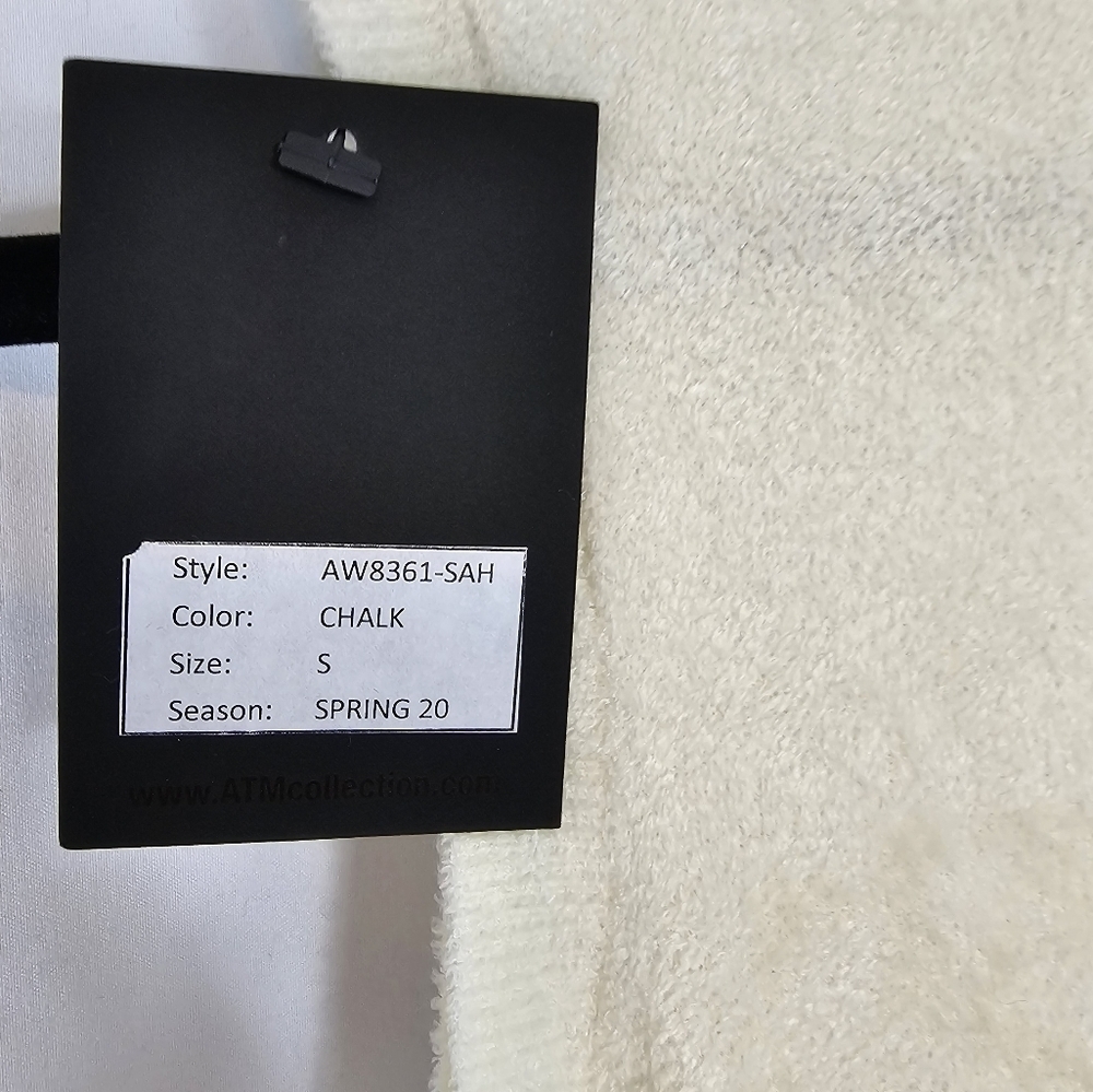 Atm size Small Chalk mock neck sleeveless sweater blouse NWT - Picture 2 of 4